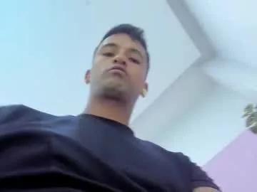 Freechat king2_and_queen2 on Chaturbate