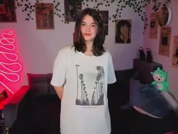 kira_kick from Chaturbate