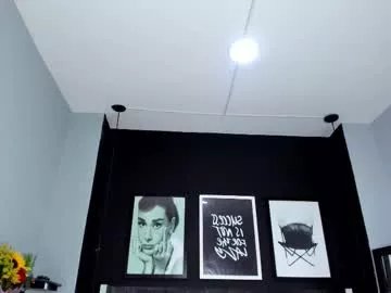 kitty_collins_ on Chaturbate 