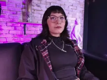 kitty_malach on Chaturbate