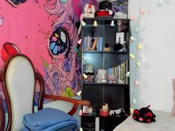 Freechat kittyzenn on Chaturbate