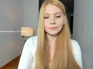 Checkout 23 years old kosmidoreehkaa from Chaturbate kosmidoreehkaa from Chaturbate