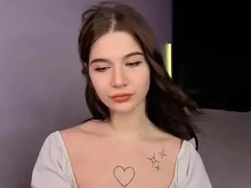 Naked Krispy_girl_star wants you to fuck her body now krispy_girl_star from Chaturbate