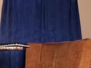 kriss_edwards on Chaturbate