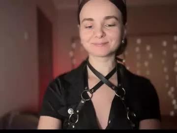 lanaloulou on Chaturbate