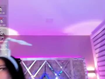 Freechat larabrook on Chaturbate