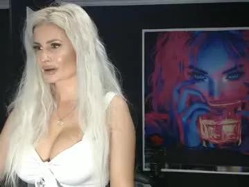 Freechat laras_moans on Chaturbate