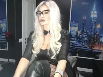 Freechat laras_moans on Chaturbate