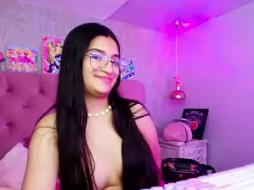laurenelovex — Contest! Tip +25 tokens, give me thumbs up with your user name in the vote note and you can win a hot pic or a naughty video! #daddysgirl #squirt #sph #18 #smalltits