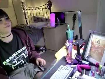 lavenderrzz19 — Striptease and nipple play #bigboobs #bigass #lovense #nippleplay #teen [498 tokens remaining]