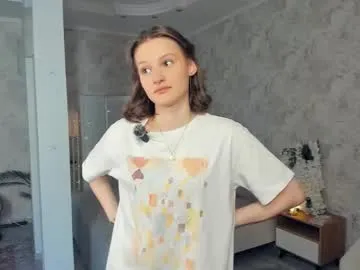 lesigrace — (Side Boob tease)  First days on your platform! I'm Sanem! good to see everyone, hope it's fun :) #teen #18 #new #cute #natural [0 tokens remaining]