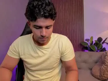 liam_colliins on Chaturbate