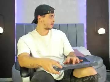 liam_walk on Chaturbate