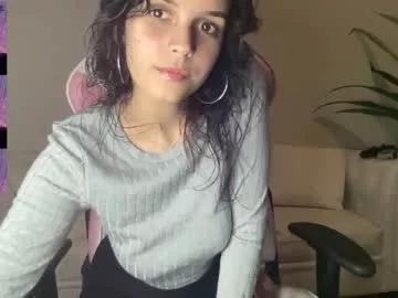 Freechat lilbeccaxo on Chaturbate