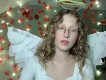 lily_tayberry from Chaturbate