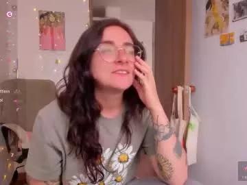 Cute linda_giggle from Chaturbate linda_giggle from Chaturbate