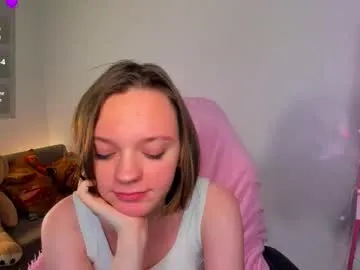 Freechat lindaa_bell on Chaturbate