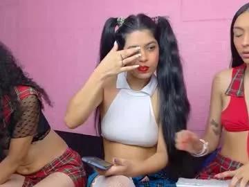 Freechat littlejennifer18 on Chaturbate