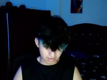 Freechat littlextrem on Chaturbate