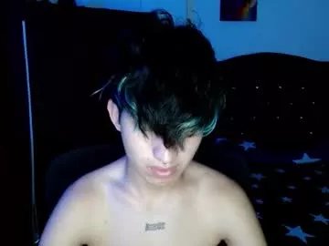 Freechat littlextrem on Chaturbate