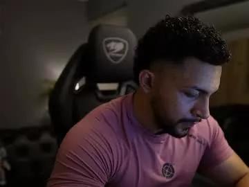 Freechat loganmartinx on Chaturbate