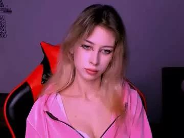 Freechat lori_meow on Chaturbate