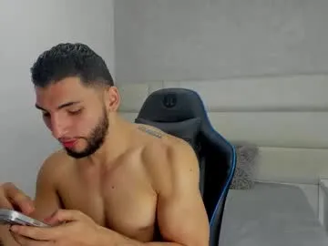 Freechat louis_connor on Chaturbate