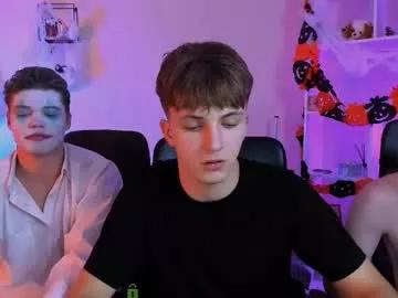 Group lucas_long_ on Chaturbate