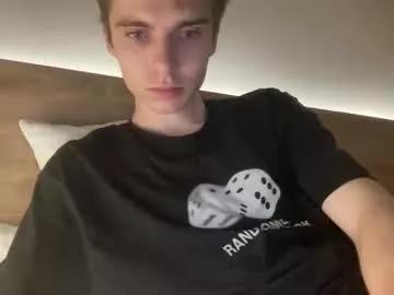 luis_7777 from Chaturbate