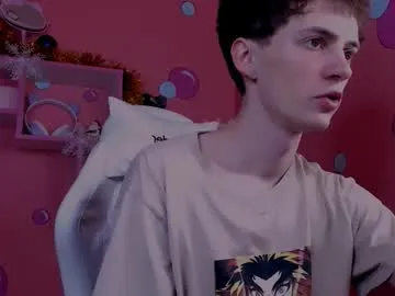 luke_sweet on Chaturbate
