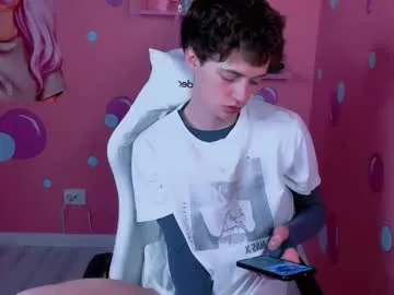 luke_sweet on Chaturbate