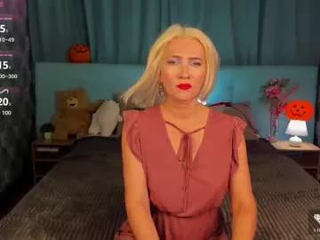 Cute Luna_lew1s wants you to fuck her body now luna_lew1s from Chaturbate