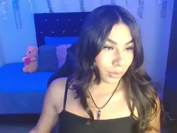 Freechat lyaa_cutee on Chaturbate