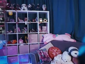 Freechat madnessalise on Chaturbate