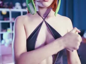 Freechat madnessalise on Chaturbate