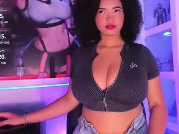 Freechat malaikabrown on Chaturbate