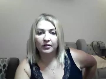 Freechat malorine on Chaturbate