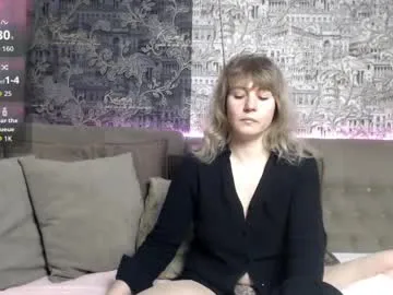 mandy_foxxx — Spy on my private for 12 tokens/minute.  #blond, #cum, #glasses, #lovense, #smoke.