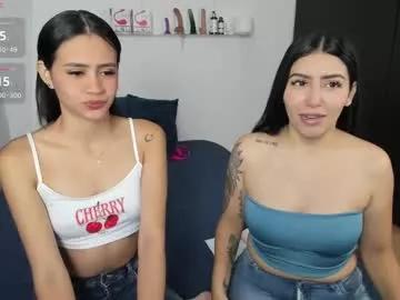 marianaandvalen on Chaturbate