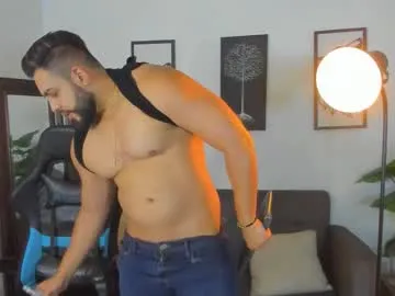 mark_x23 — Sexy latinocum show!!  #latino  #master #muscle  #bigcock  #pvt [3000 tokens remaining]