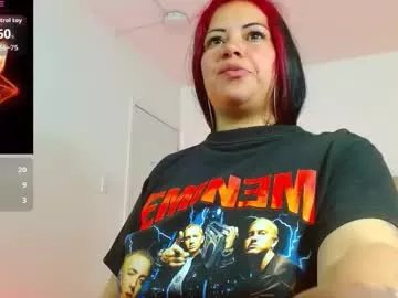Freechat martina_tay on Chaturbate