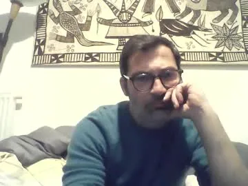 Freechat masterp17 on Chaturbate