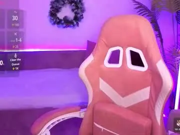 maya_light on Chaturbate