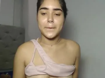 Freechat melody_phillips2 on Chaturbate