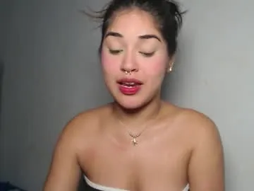 Freechat melody_phillips2 on Chaturbate