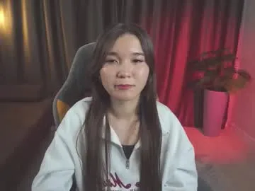 mentallymonika — Goal:Tease my ass and spread     Hey its me Monika im #18 y.0 #shy and #teen baby #asian #new [28 tokens remaining]