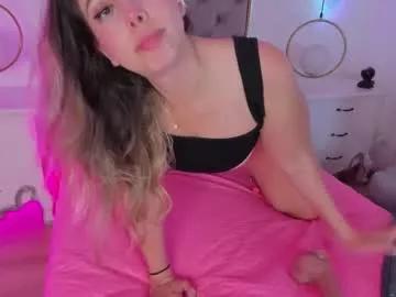Discover hot slut Meredit_lane meredit_lane from Chaturbate