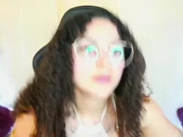 merida_bell18 on Chaturbate
