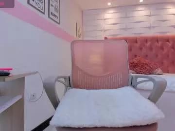 mhellissaw on Chaturbate