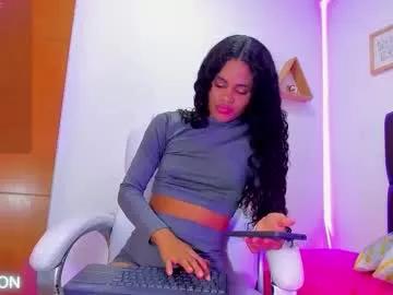 Discover hot camslut Miiarod miiarod from Chaturbate
